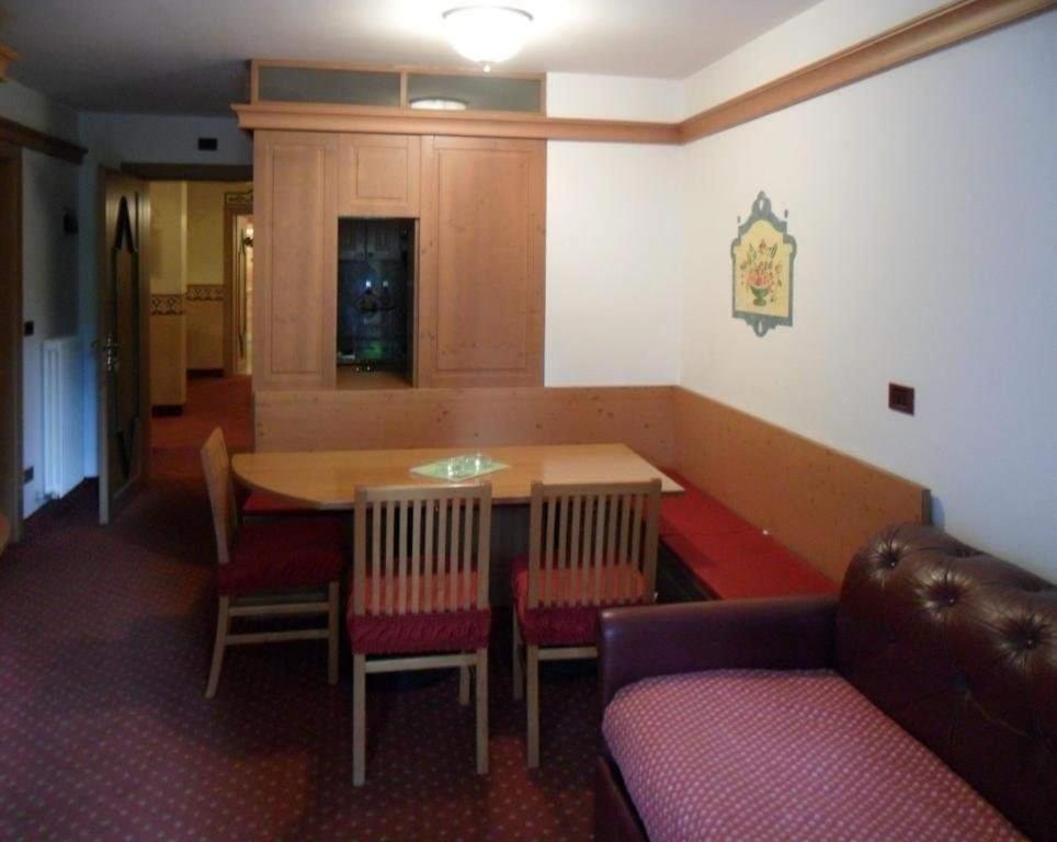 Residence Orsa Maggiore Madonna di Campiglio Exterior foto
