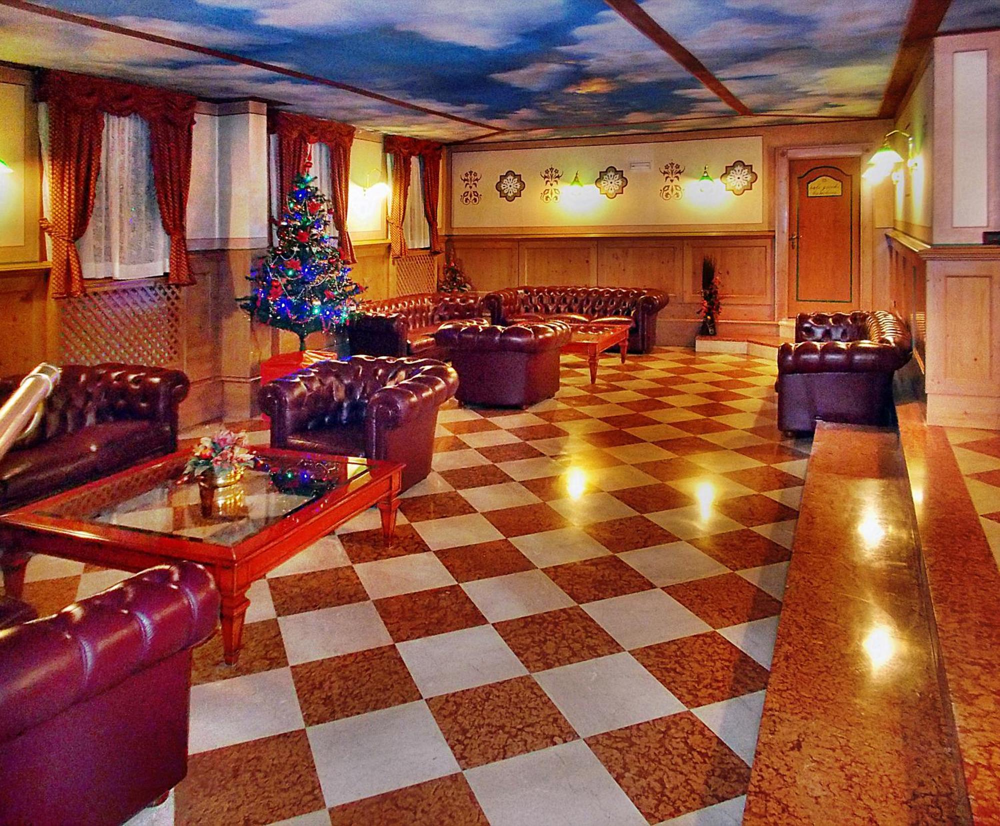 Residence Orsa Maggiore Madonna di Campiglio Exterior foto